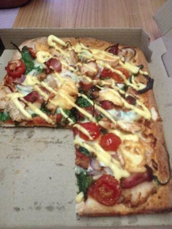 domino's bendigo phone number.